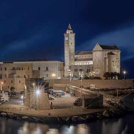 Suite Duomo Trani 6 Ngoại thất bức ảnh