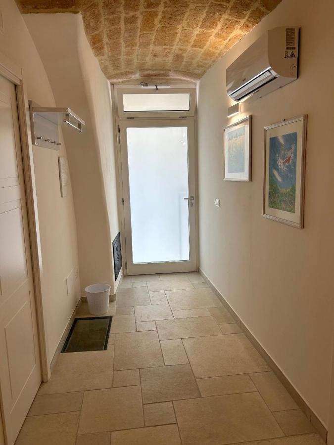 Suite Duomo Trani 6 Ngoại thất bức ảnh